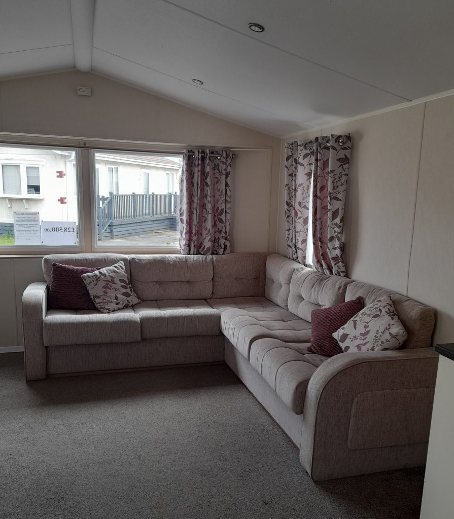 WILLERBY SEASONS Pre-owned Holiday home | Westgate Caravan Park